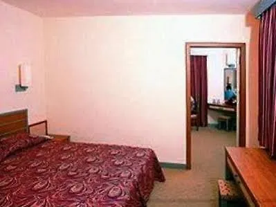 Serenis Otel