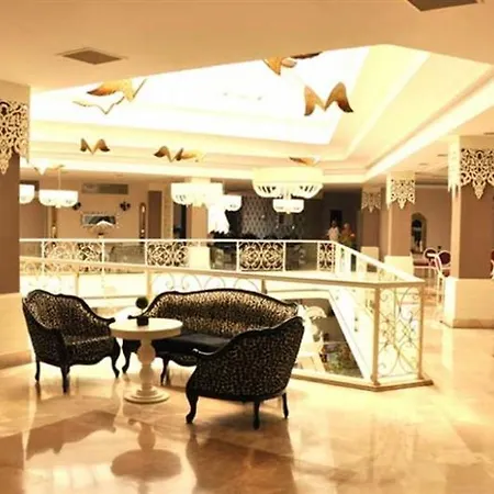 Hotell Serenis 4*